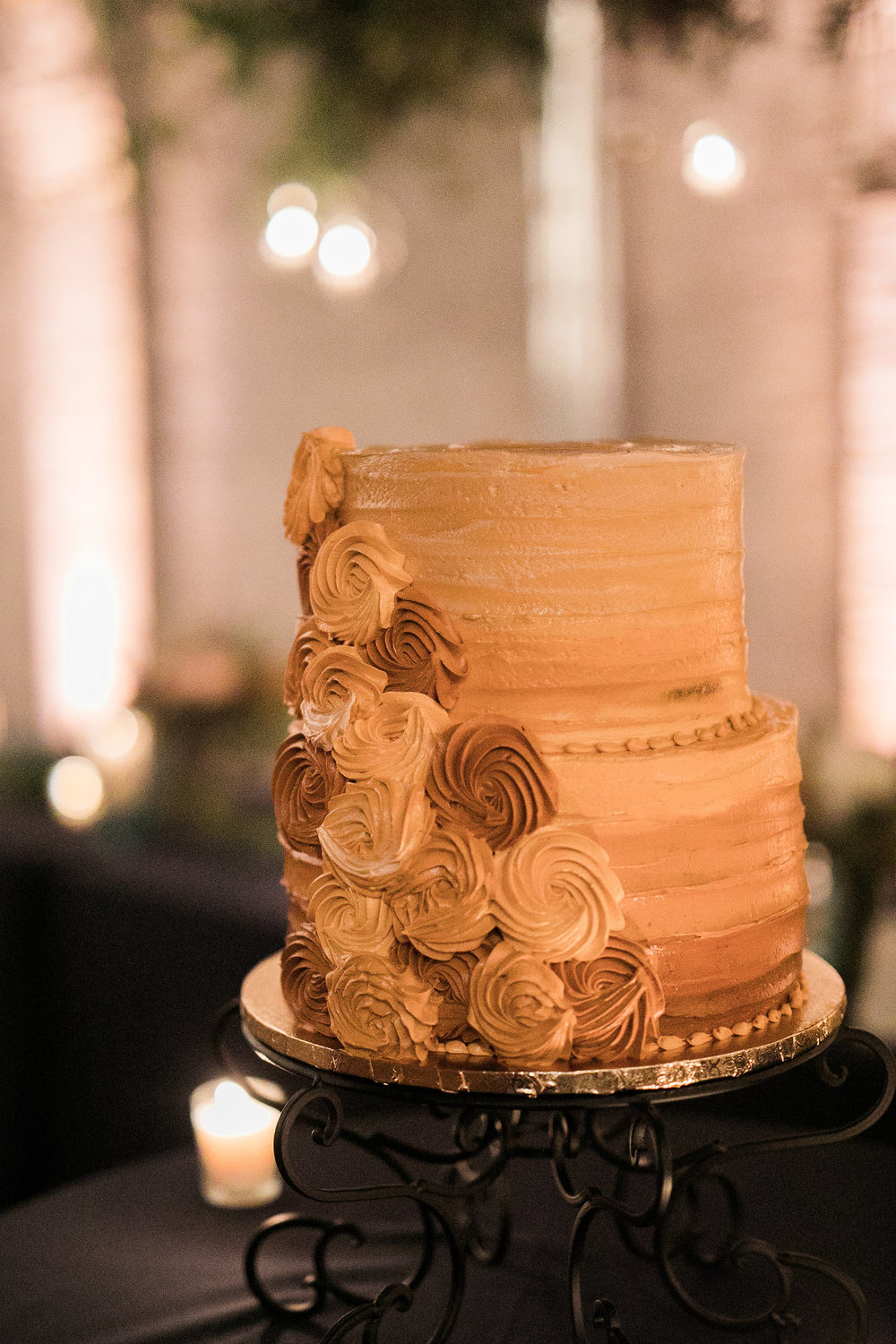 Kelly & Ken's Fall Wedding at the Lageret - elevate-events.com