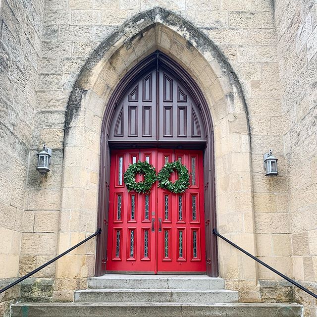 We had our first chance at working with the iconic red doors of Grace Episcopal and the stunning architecture of the Overture Center this past weekend.

It’s funny: when a couple’s style blends so perfectly with the classic styles of the venues, the day unfolds so harmoniously you hardly recall what the place looked like without the wedding details.

We cannot WAIT to share more from L&A’s day with you. Until then, let’s give some love to these gorgeous doors!