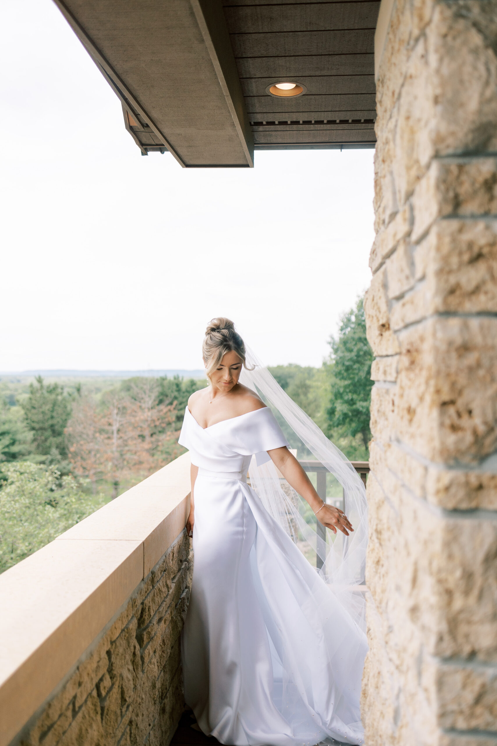 A Timeless Tented Affair in Wisconsin's Countryside