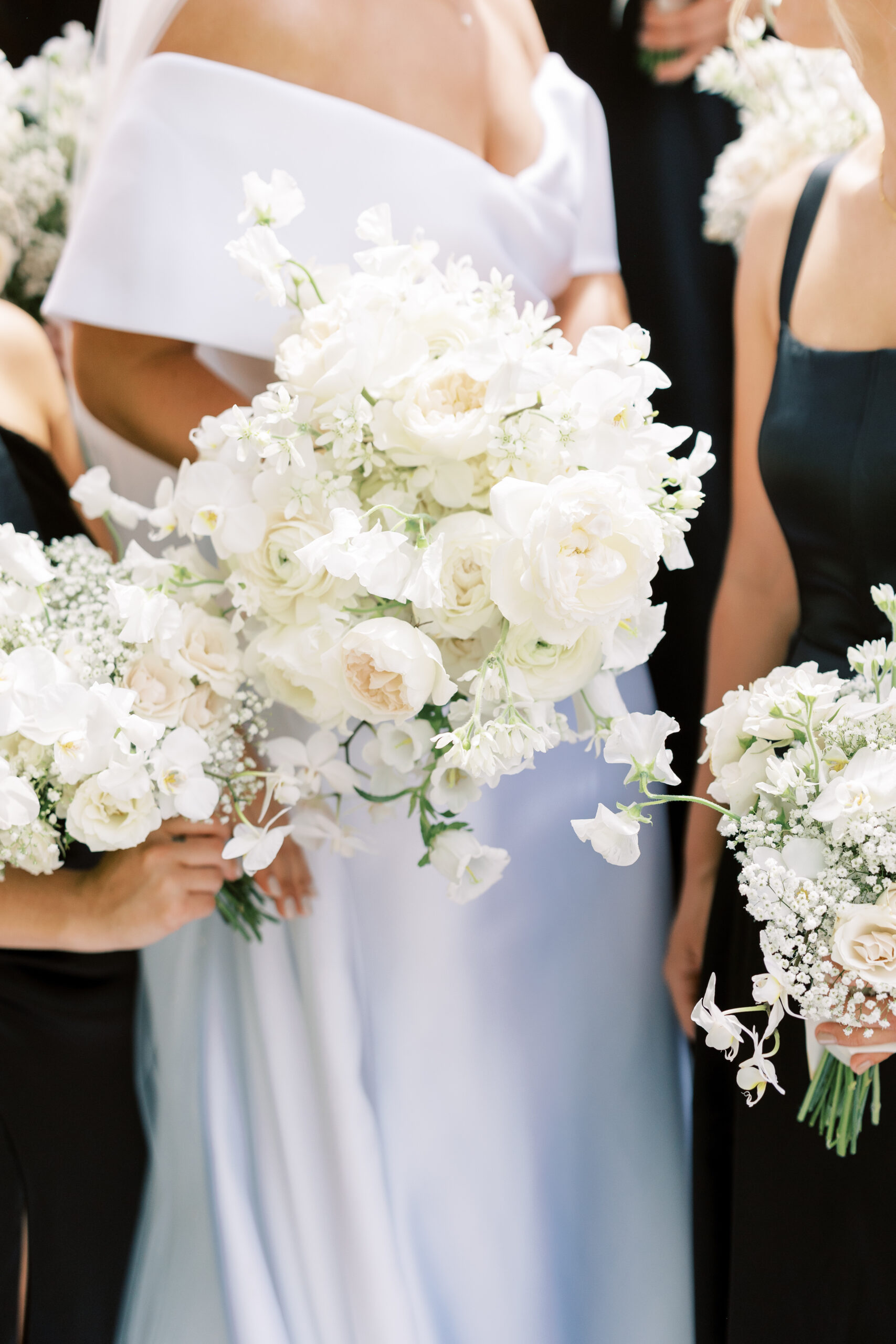 A Timeless Tented Affair in Wisconsin's Countryside