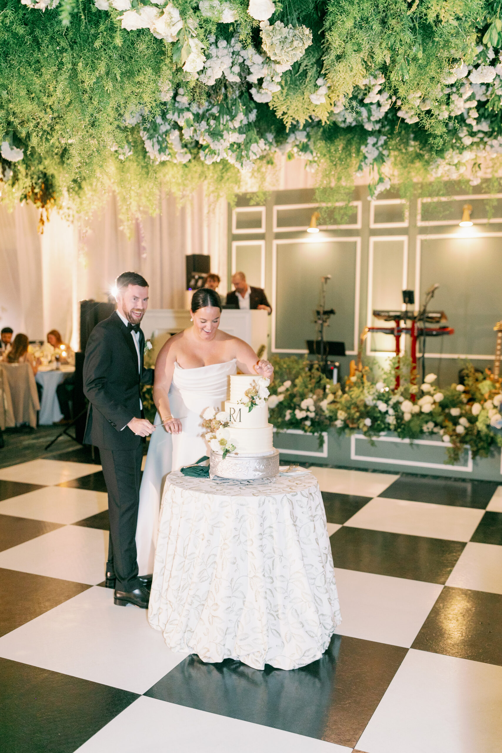 A Flower-Filled Fall Wedding at The Edgewater