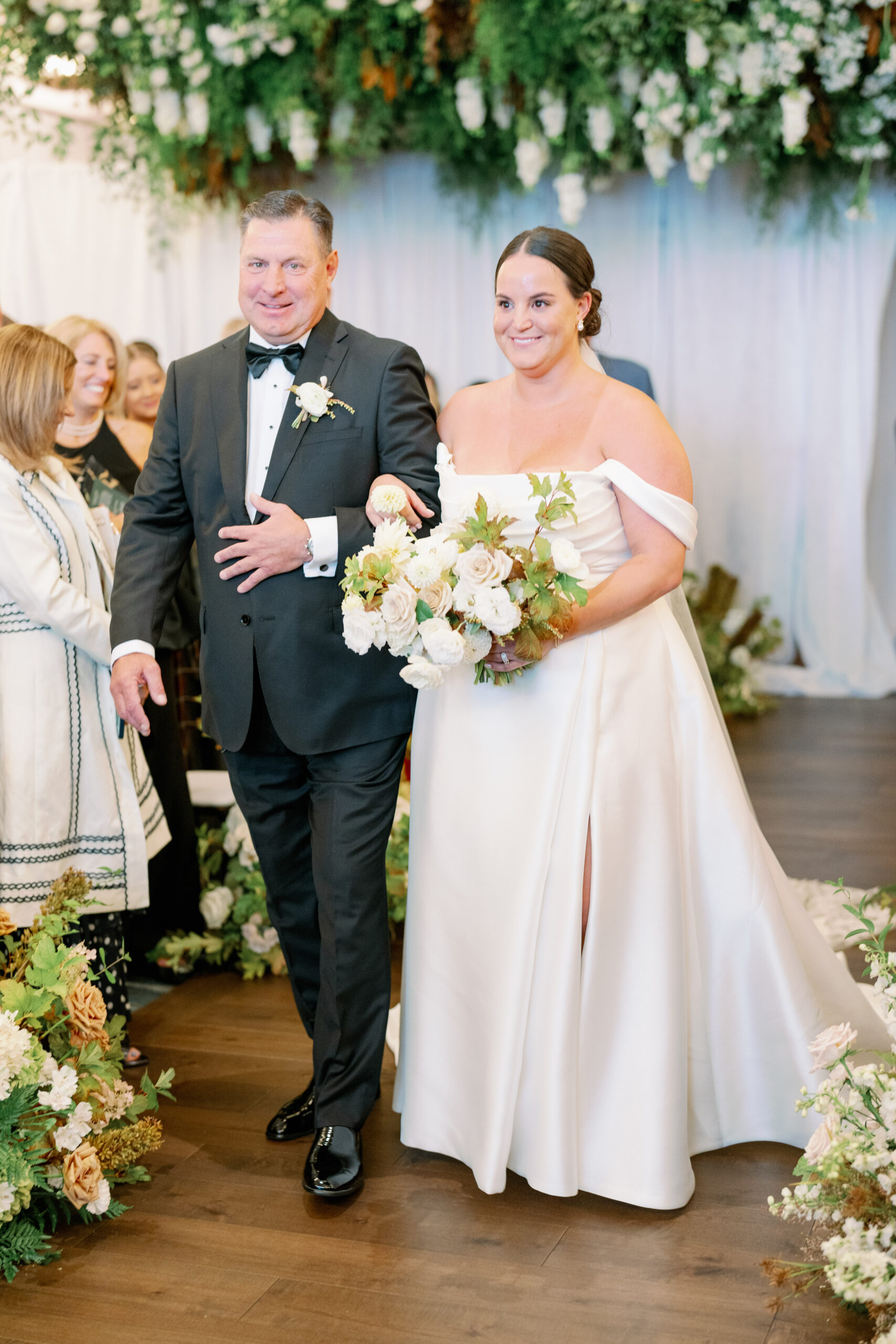 A Flower-Filled Fall Wedding at The Edgewater